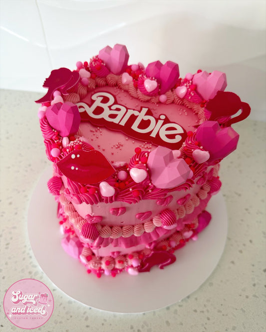 Deluxe Heart Cake