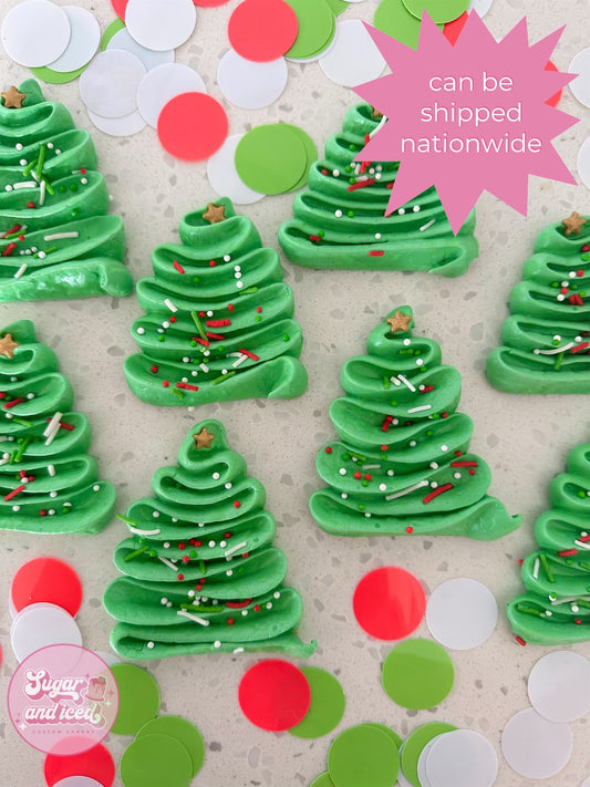 Christmas Tree Meringues