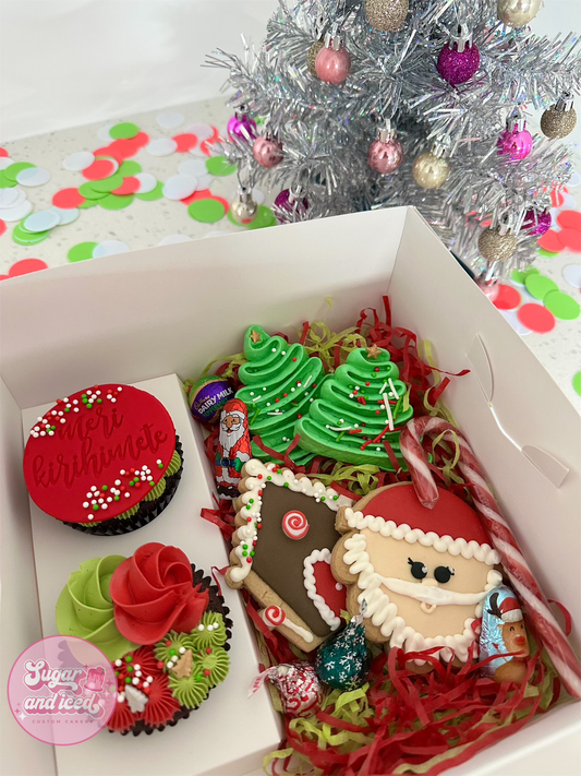 Small Christmas Cupcake Treat Box